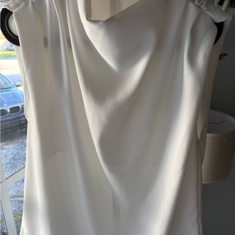 Zara Cream Sleeveless Blouse